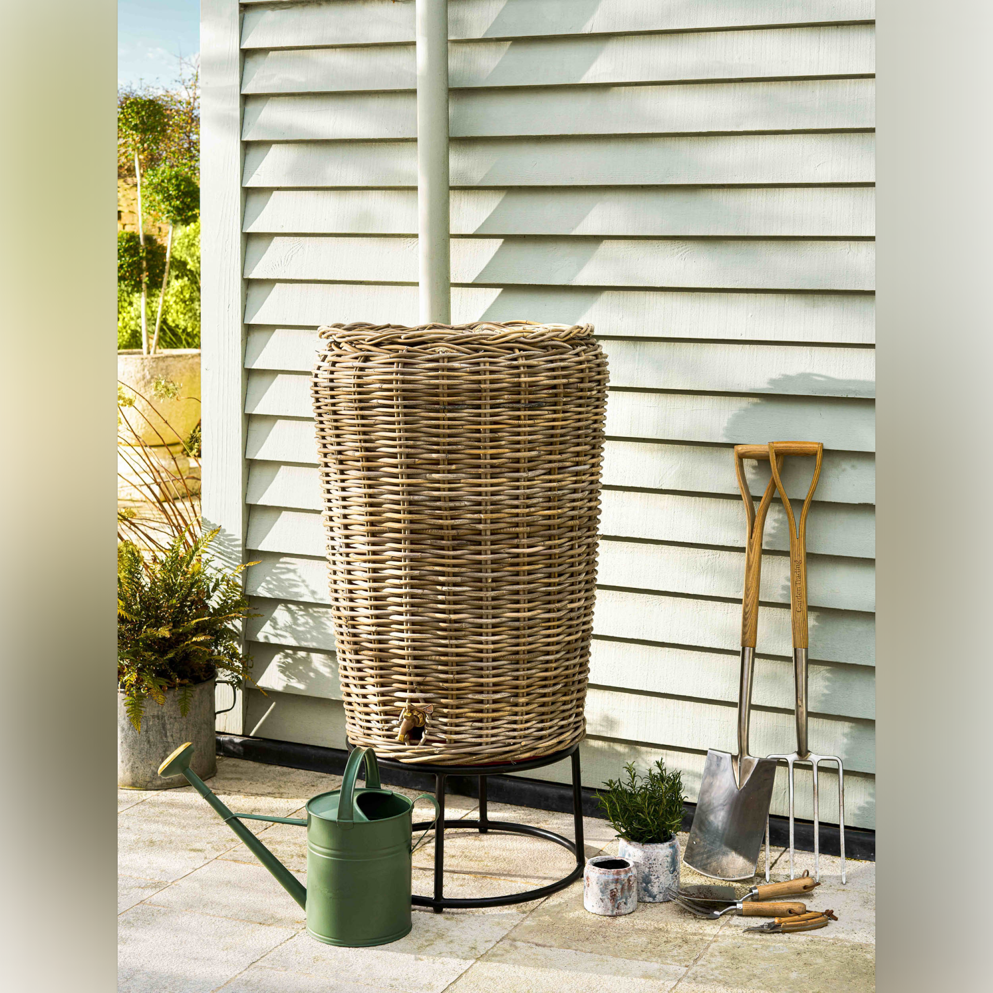 Kingscote 200L Rattan Water Butt – Natural
