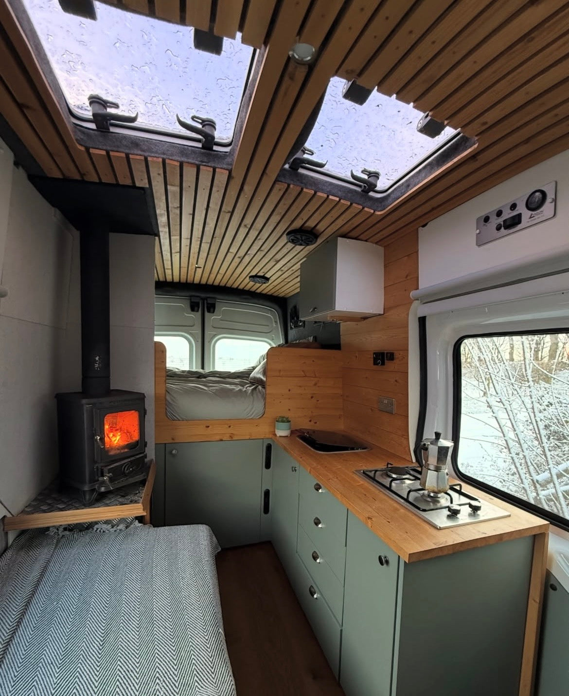 Salamander Hobbit SE Multifuel Stove