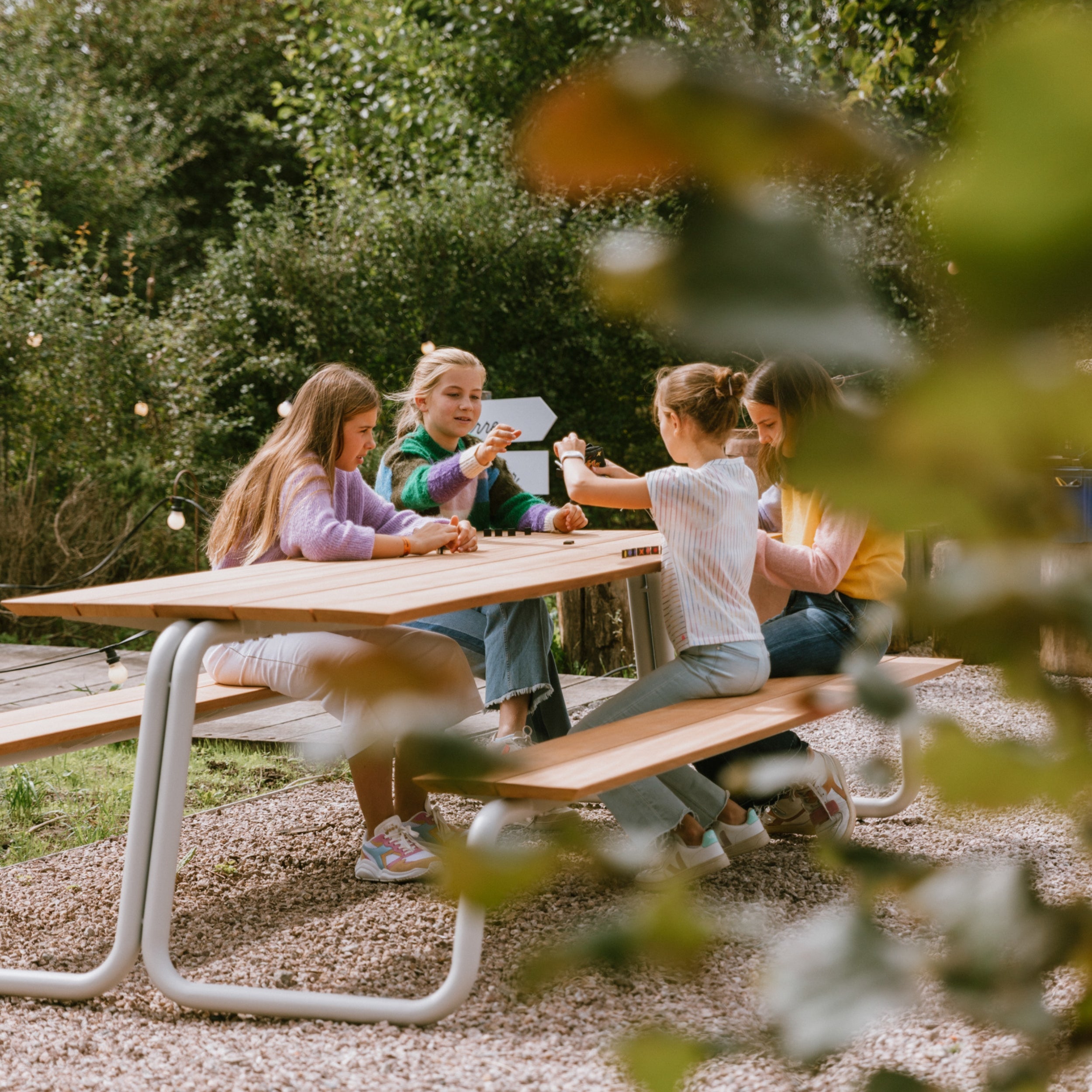 WÜNDER The Table Outdoor Dining Table & Bench Set