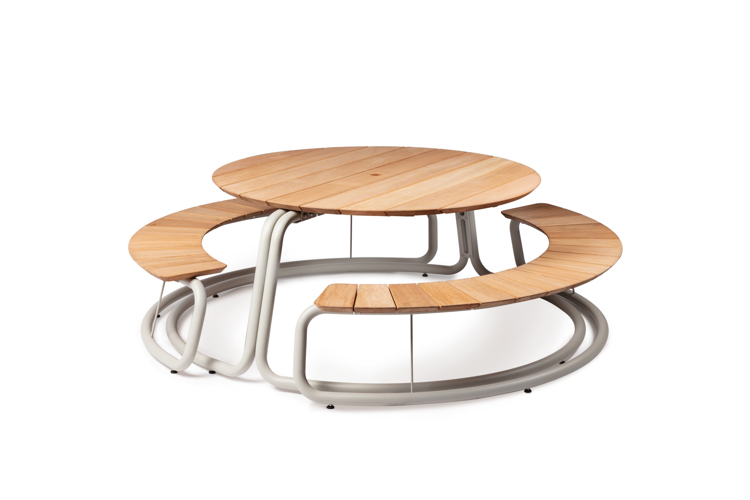 WÜNDER The Circle Outdoor Dining Table & Curved Bench Set