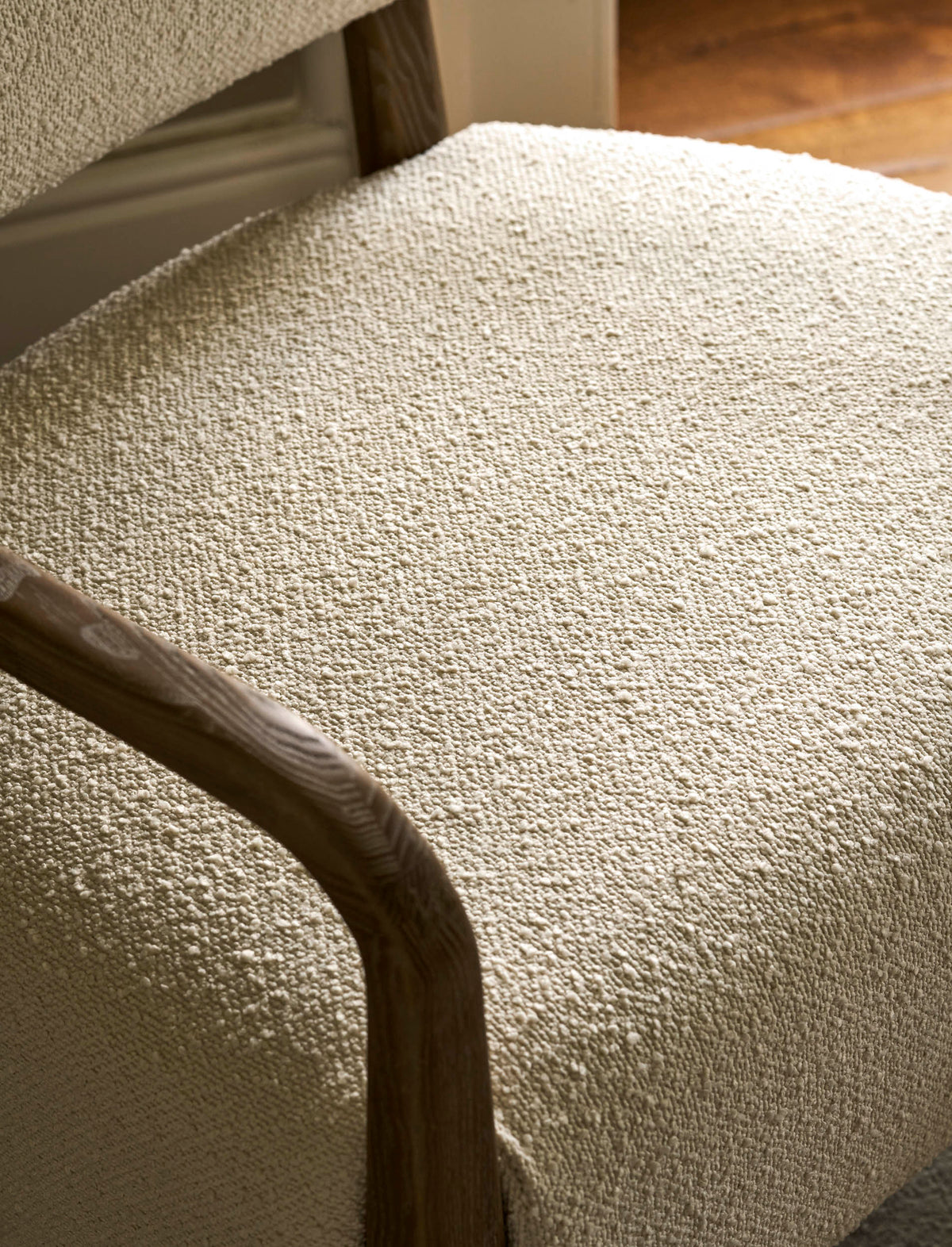 Cherhill Armchair – Ash Wood, White