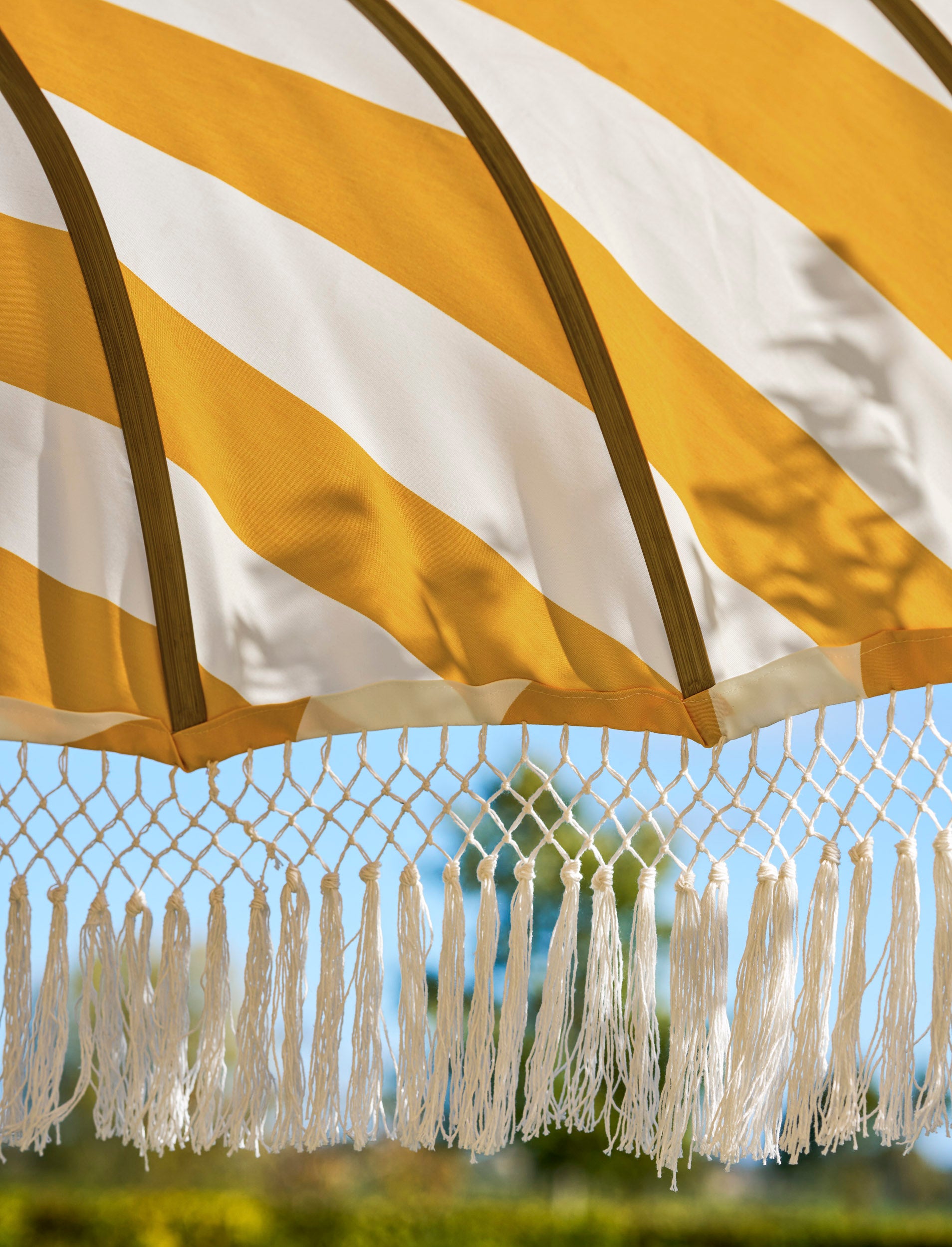 Summerleaze Stripe Parasol – Teak & Yellow