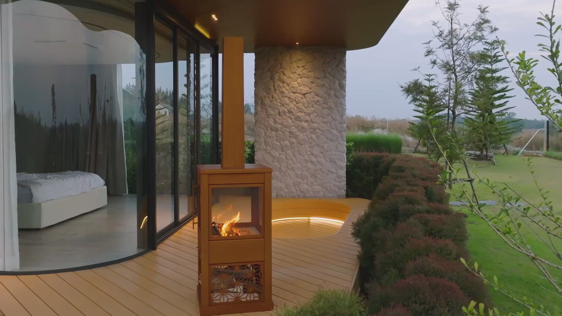 Pollen Hive Garden Stove – Outdoor Wood-Burning Heater